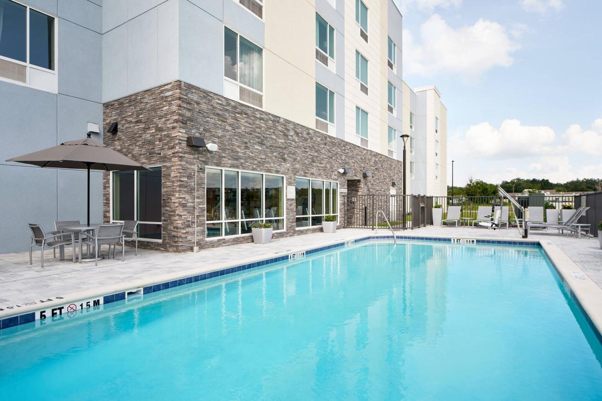 Towneplace Suites By Marriott リーズバーグ エクステリア 写真